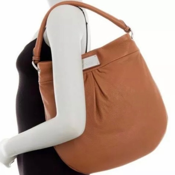 MARC JACOBS Classic Hillier Hobo ~ Saddle Brown - Picture 1 of 8